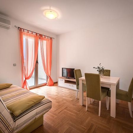 Apartments Montreal Budva Exterior photo