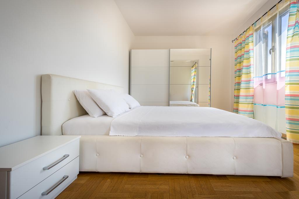 Apartments Montreal Budva Exterior photo